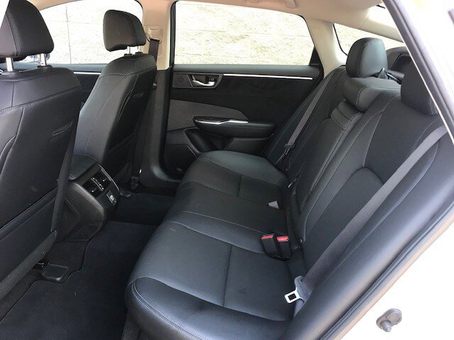 Used 2018 Honda Clarity Touring image 7