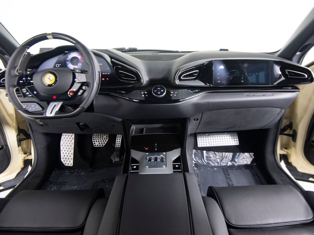 Used 2025 Ferrari Purosangue AWD/4WD image 36
