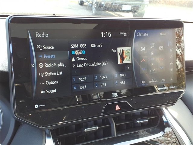 Used 2022 Toyota Venza Limited w/ Advanced Technology Package image 20