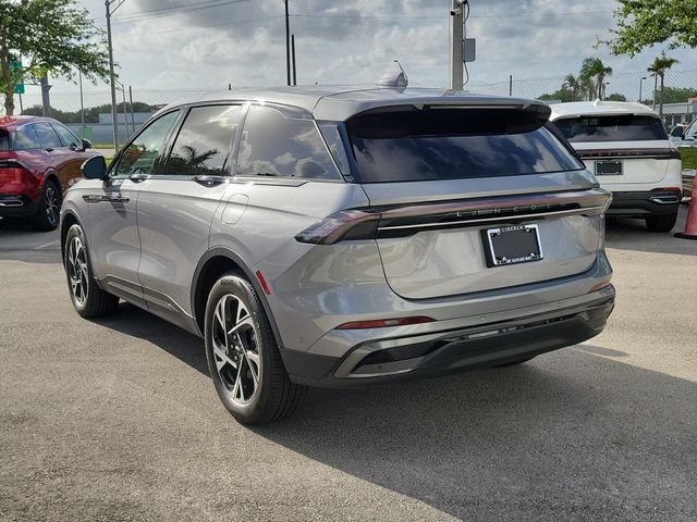 Certified 2024 Lincoln Nautilus Premier w/ Jet Appearance Package AWD/4WD image 4