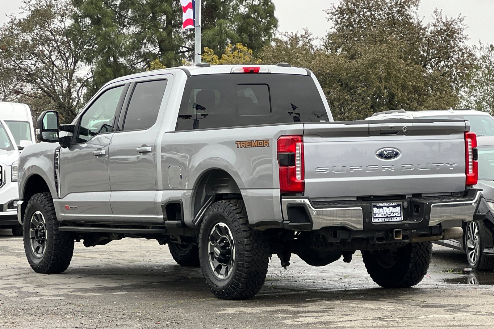 Certified 2024 Ford F250 Lariat w/ Tremor Off-Road Package image 6