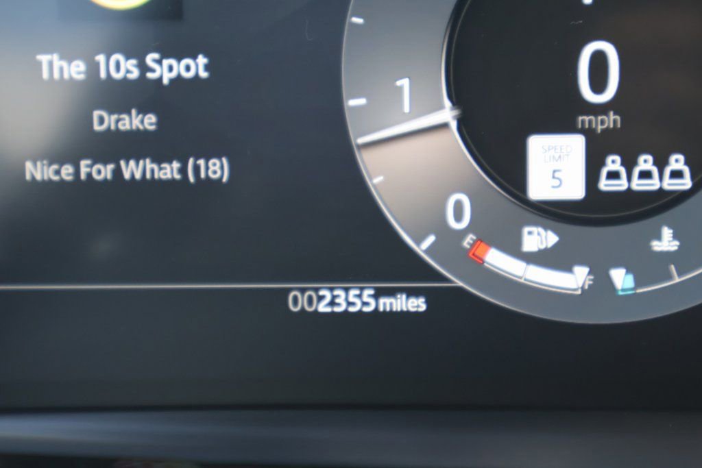 Used 2026 Land Rover Range Rover Evoque Dynamic SE image 22