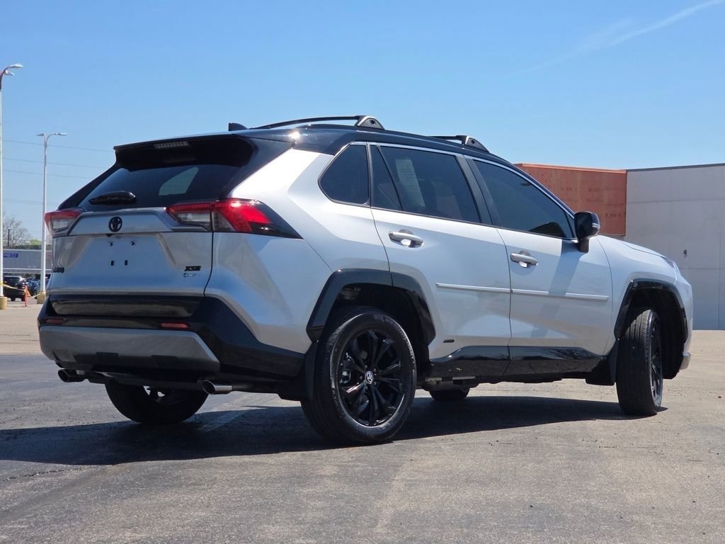 Used 2025 Toyota RAV4 XSE w/ Weather Package image 26