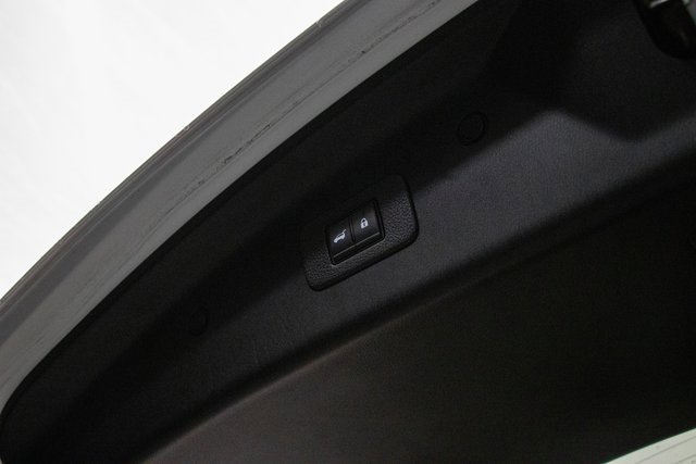 Used 2024 Nissan Armada Platinum w/ Captain's Chairs Package image 21