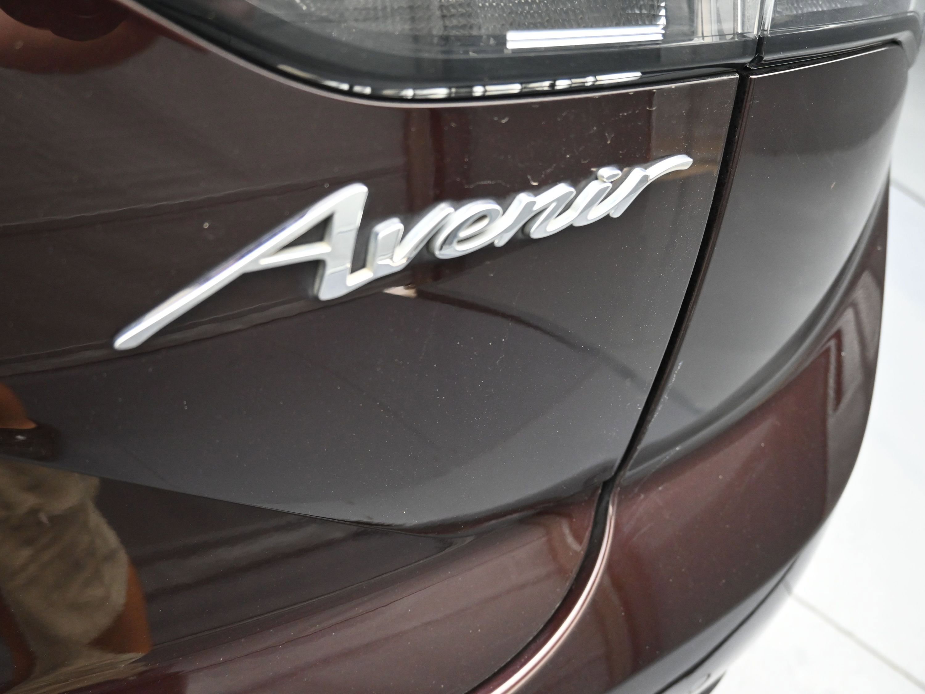 Used 2023 Buick Envision Avenir image 6