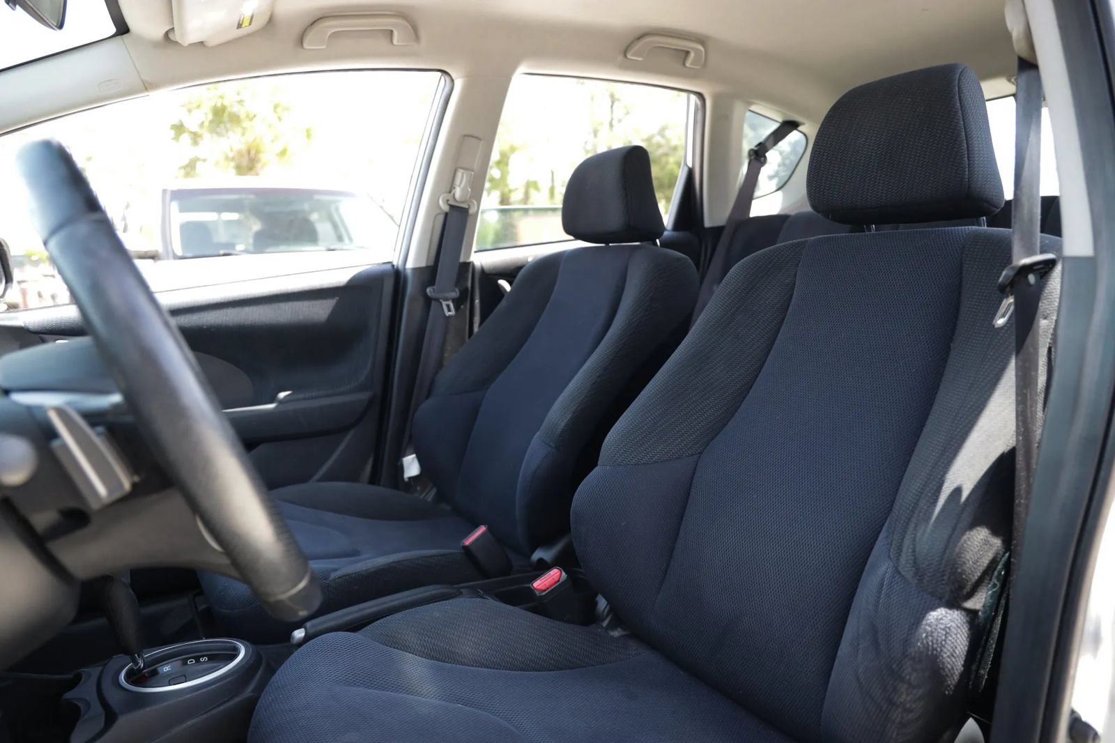 Used 2013 Honda Fit Sport image 11