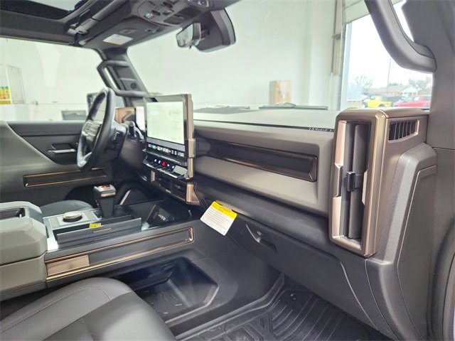 Used 2025 GMC Hummer EV 3X image 39