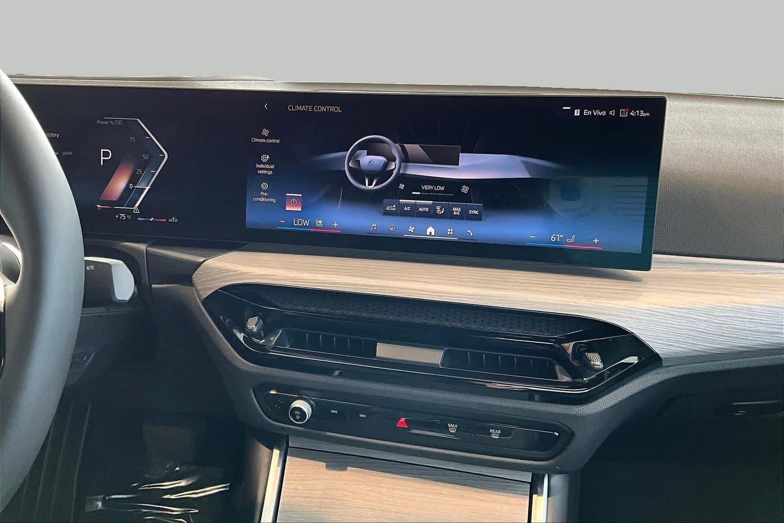 Used 2025 BMW 430i w/ Premium Package RWD image 6