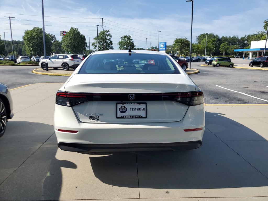 New 2026 Honda Accord SE image 6
