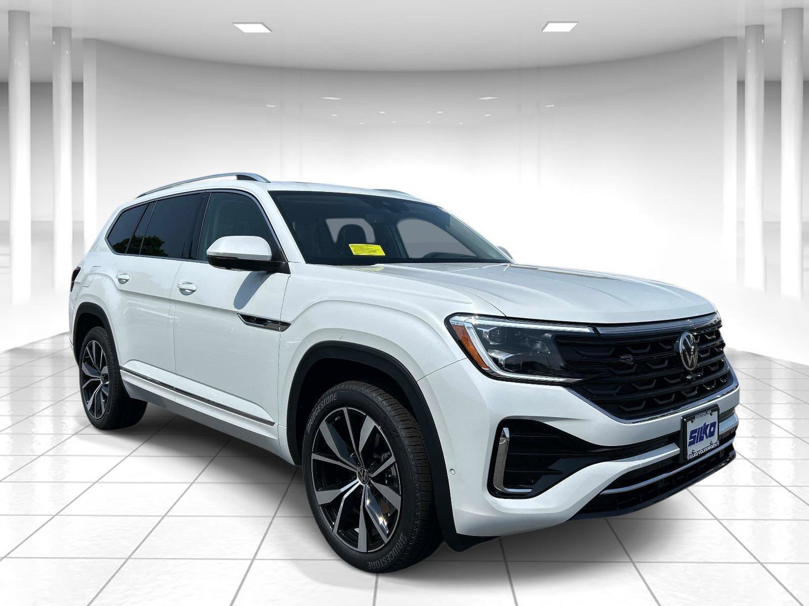 New 2026 Volkswagen Atlas SEL Premium R-Line AWD/4WD image 1