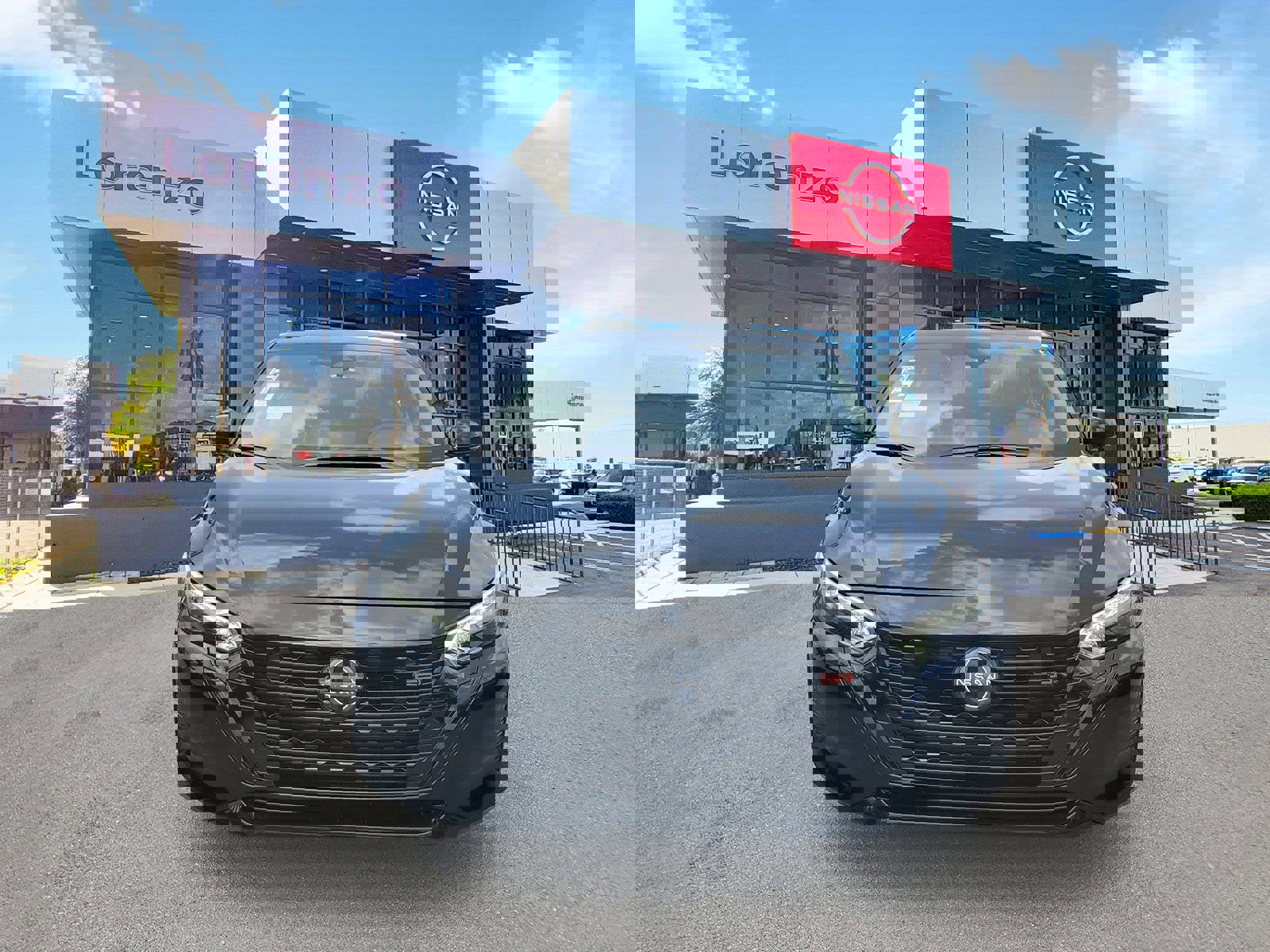 New 2025 Nissan Sentra SR w/ Midnight Edition image 2