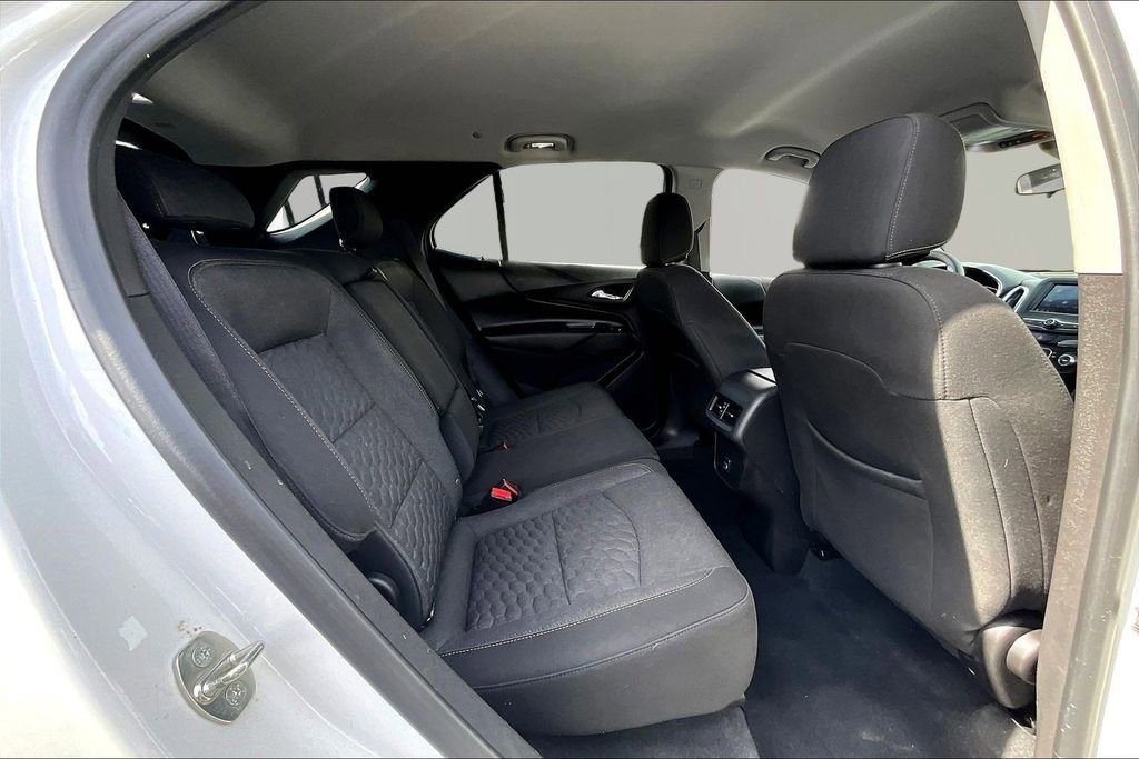 Used 2020 Chevrolet Equinox LT FWD image 24