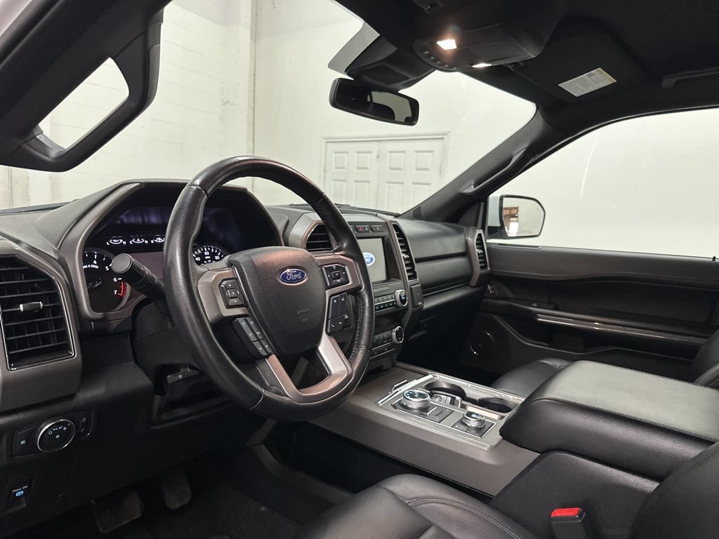 Used 2021 Ford Expedition Max XLT AWD/4WD image 26