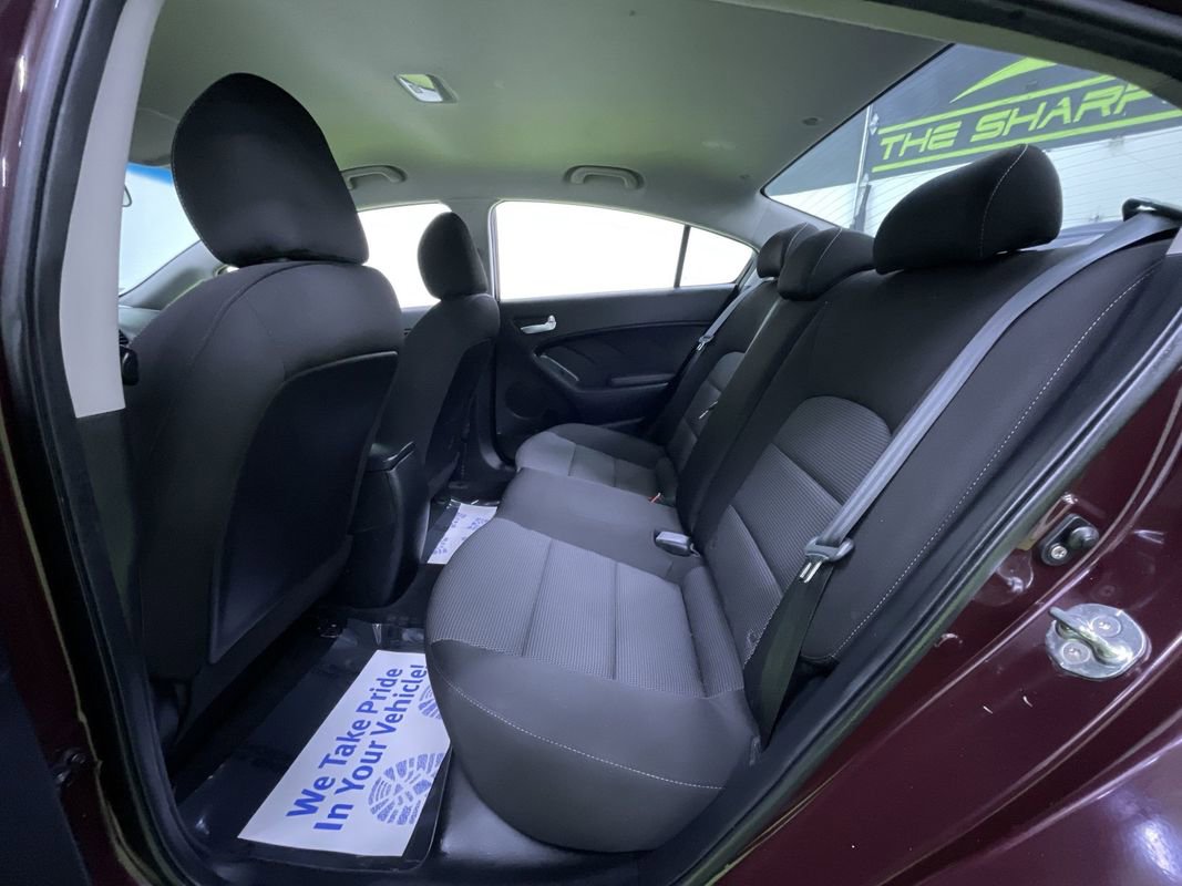 Used 2018 Kia Forte LX image 25