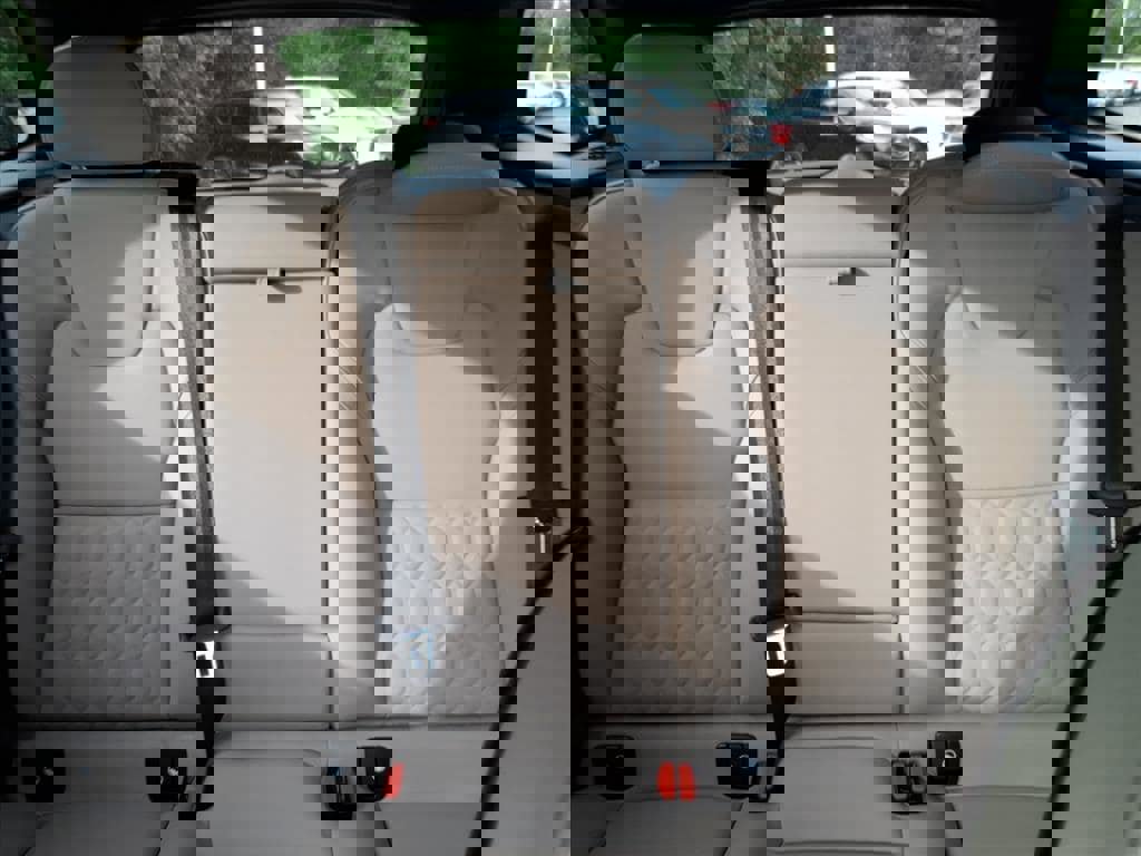 New 2026 Volvo XC60 B5 Plus w/ Protection Package Premier image 16