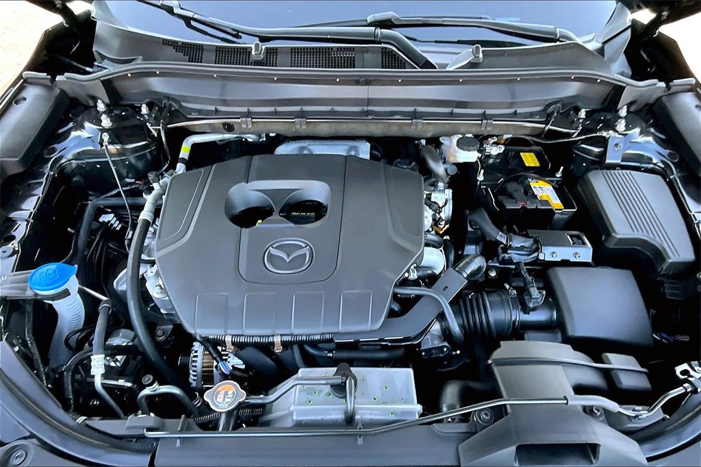 New 2025 MAZDA CX-5 Carbon Edition image 11