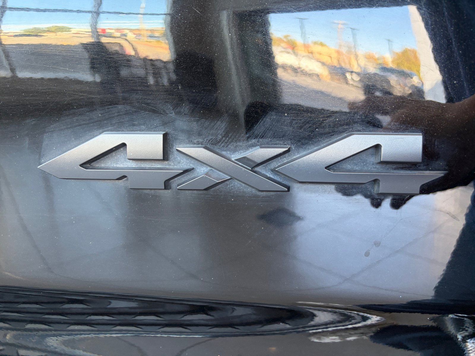 Used 2020 RAM 1500 Laramie AWD/4WD image 30