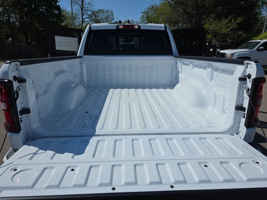New 2026 RAM 1500 Big Horn AWD/4WD image 12