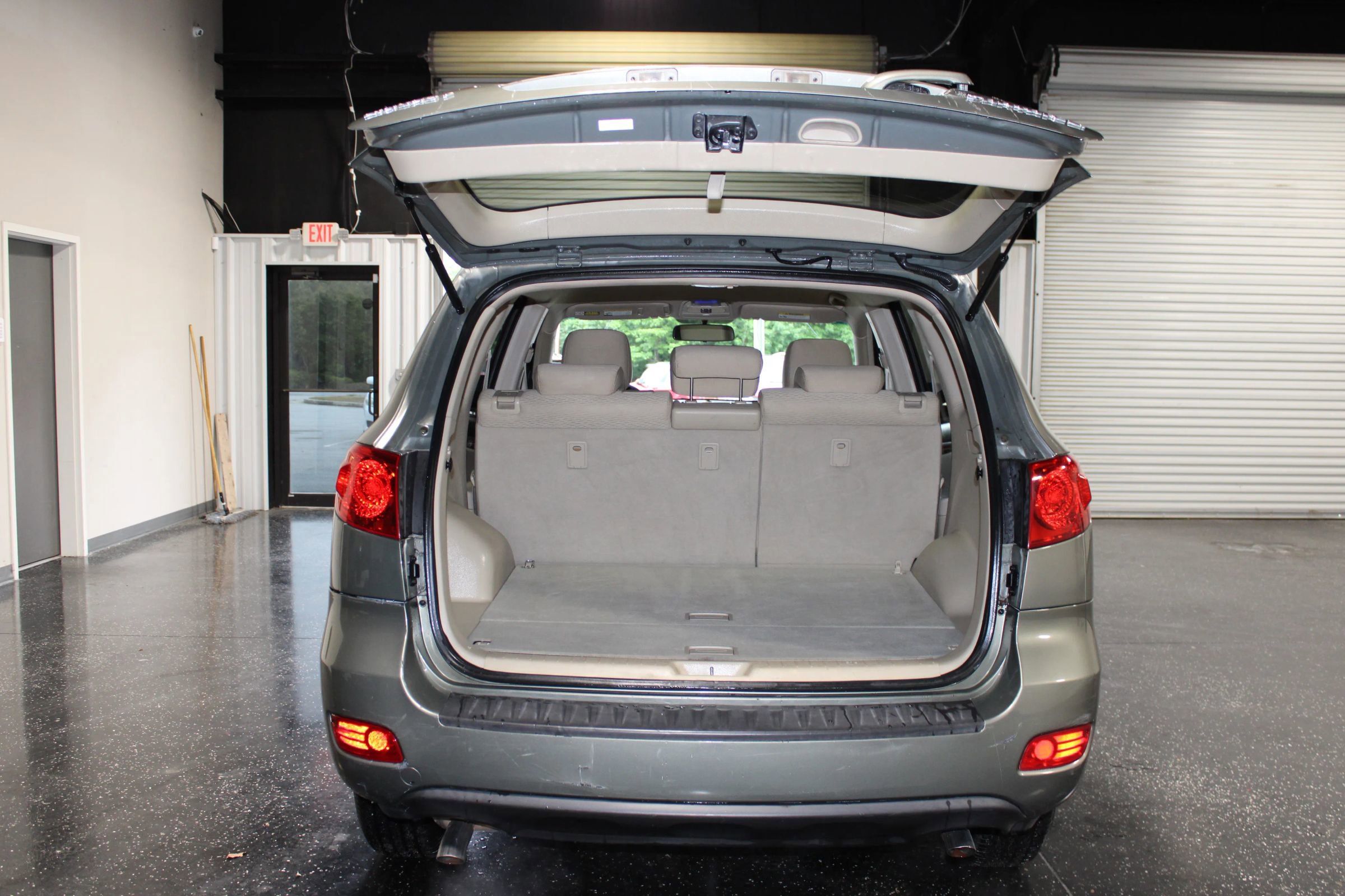 Used 2009 Hyundai Santa Fe GLS FWD image 25