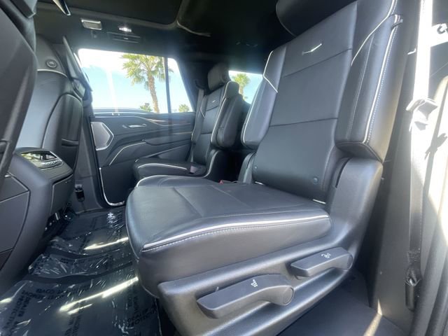 Used 2021 Cadillac Escalade Premium Luxury w/ Driver Assist Tech Package image 25
