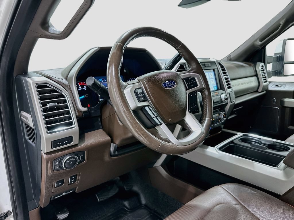 Used 2017 Ford F250 King Ranch w/ King Ranch Ultimate Package AWD/4WD image 9