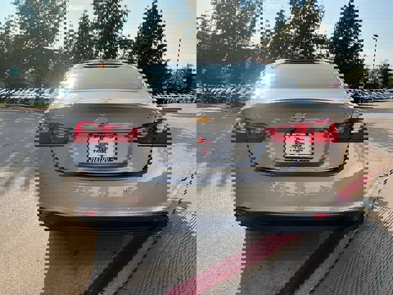 Used 2024 Chevrolet Malibu LT image 7