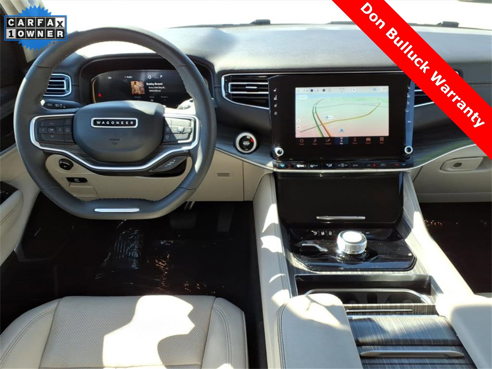 Used 2024 Jeep Wagoneer L Series II w/ Flexible Seating Group image 13