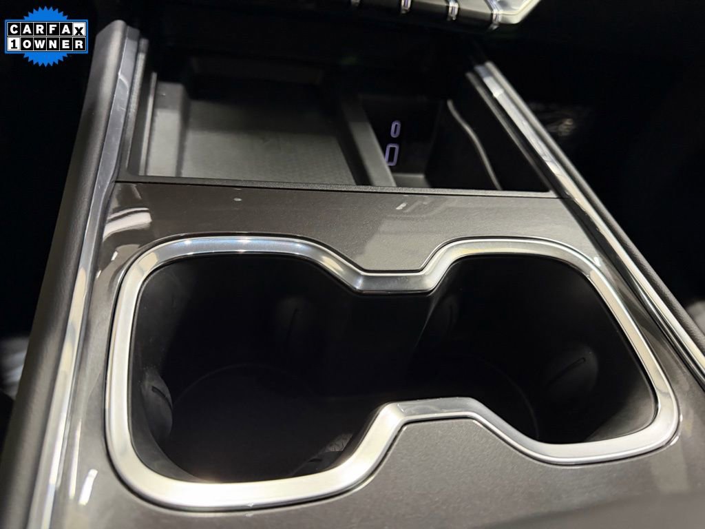 Used 2025 GMC Acadia Elevation image 22