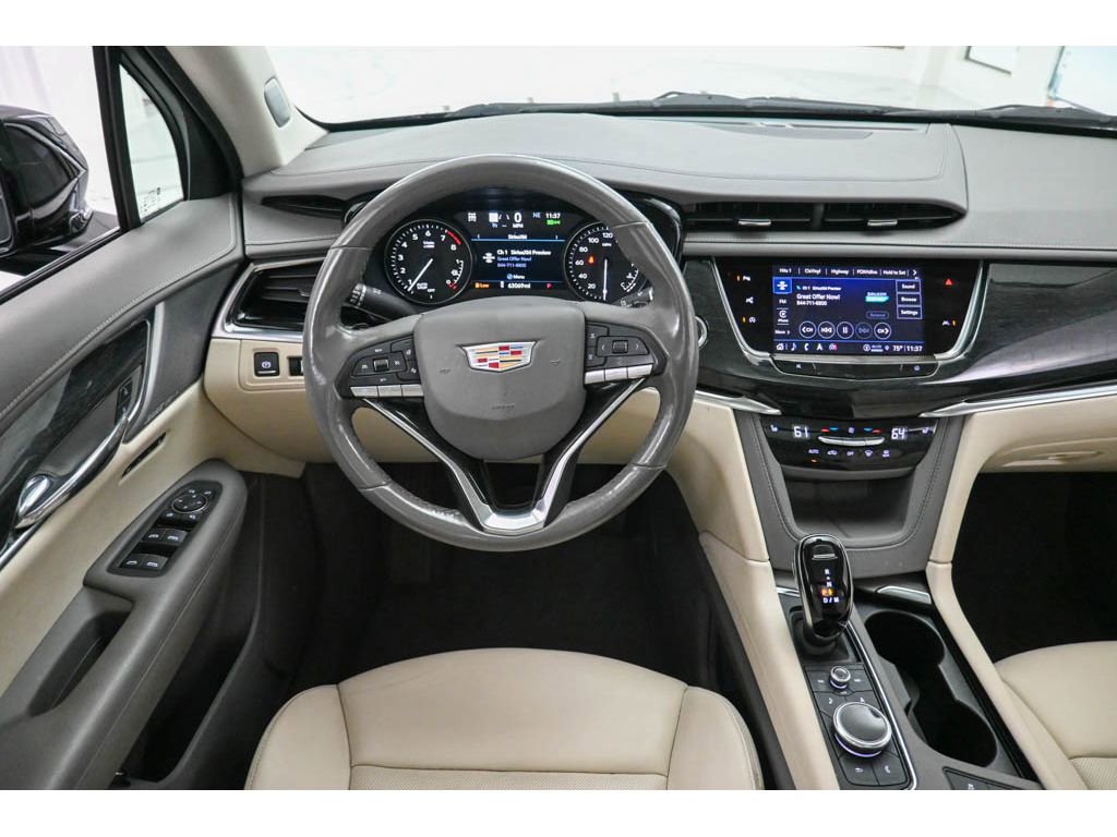 Used 2022 Cadillac XT6 Premium Luxury w/ Technology Package image 31