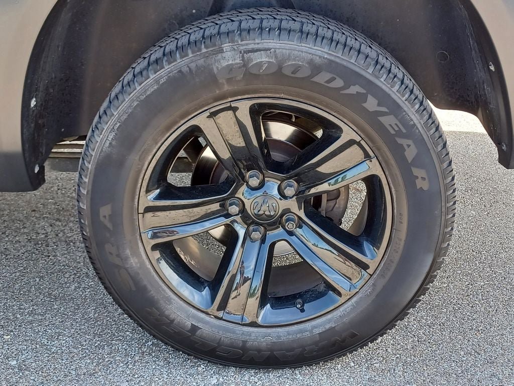 Used 2023 RAM 1500 Classic Warlock AWD/4WD image 5