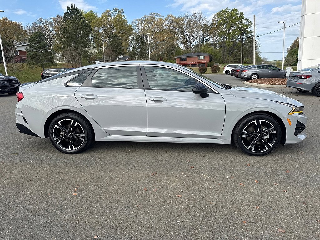 Used 2024 Kia K5 GT-Line w/ GT-Line Premium Package FWD image 2