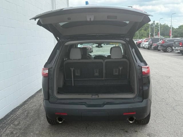 Used 2021 Chevrolet Traverse LT FWD image 7