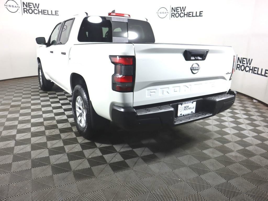 New 2026 Nissan Frontier S image 5
