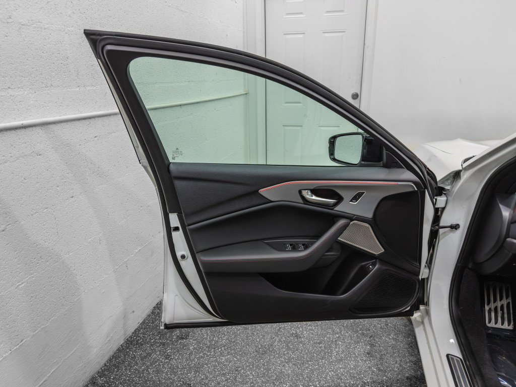 Used 2023 Acura TLX w/ A-SPEC Package FWD image 11