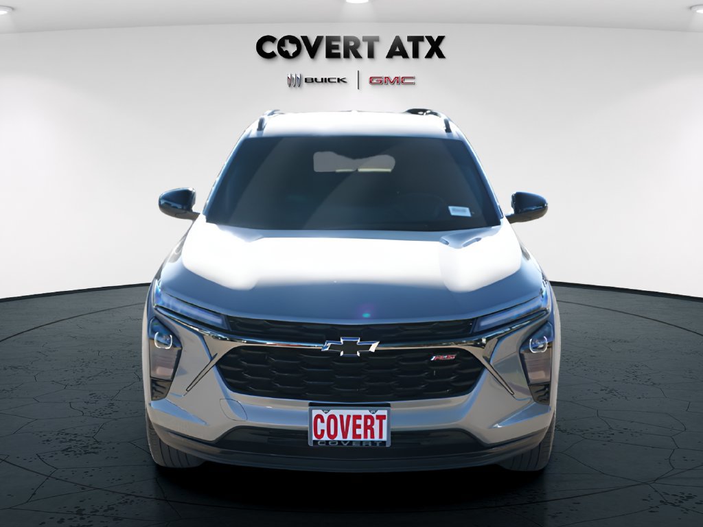 Used 2025 Chevrolet Trax RS w/ Driver Confidence Package FWD image 2