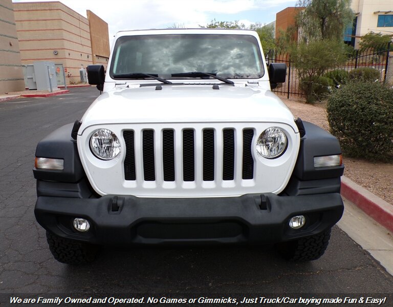 Used 2018 Jeep Wrangler Unlimited Sport S AWD/4WD image 2