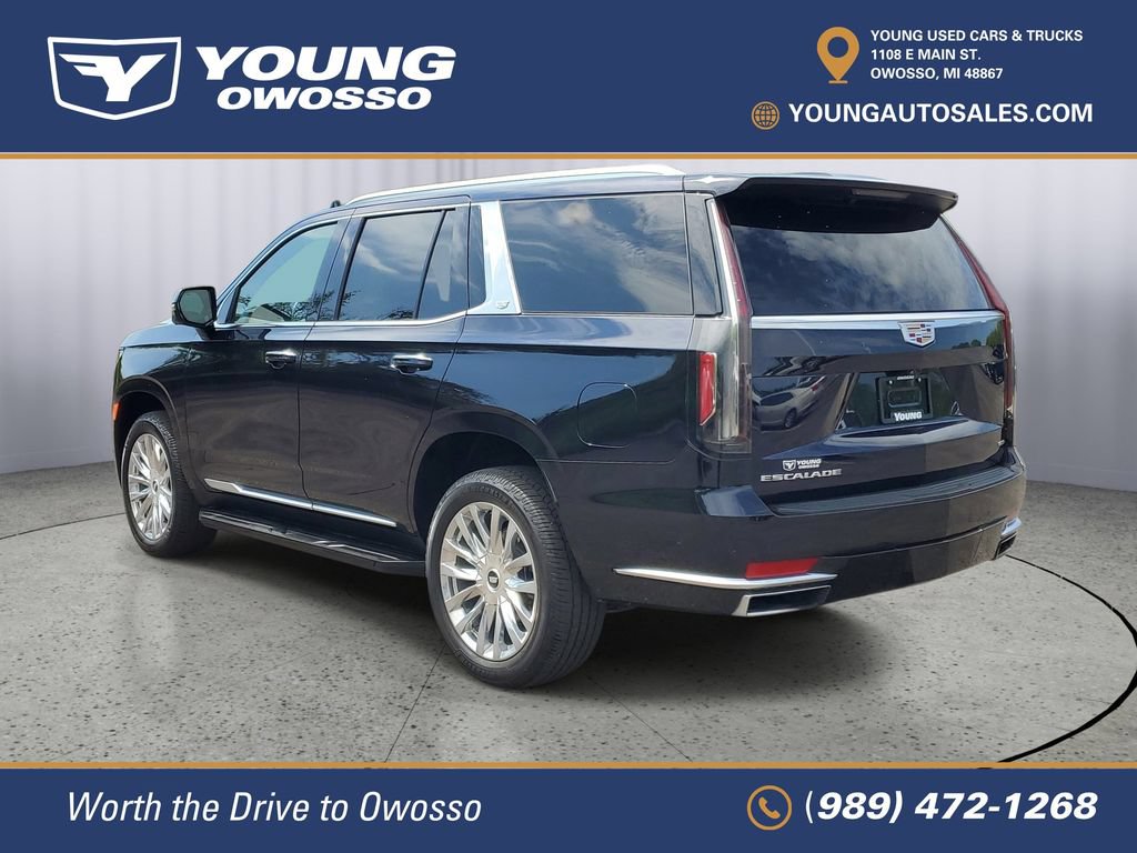 Certified 2024 Cadillac Escalade Premium Luxury w/ LPO, Floor Liner Package AWD/4WD image 4
