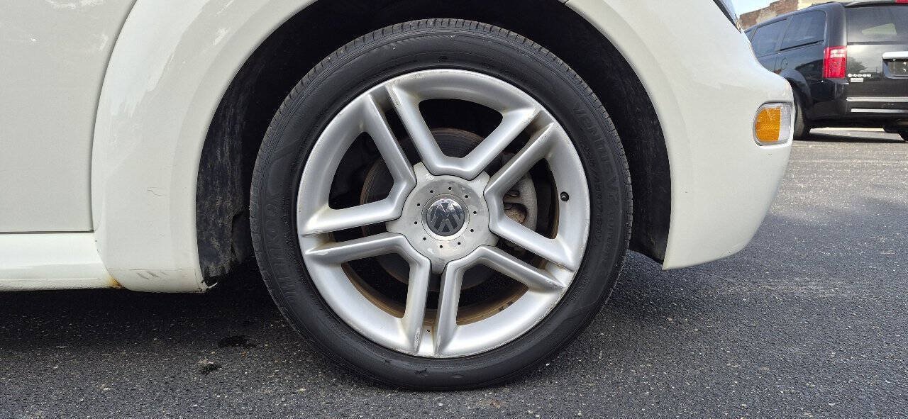 Used 2005 Volkswagen Beetle GLS FWD image 10