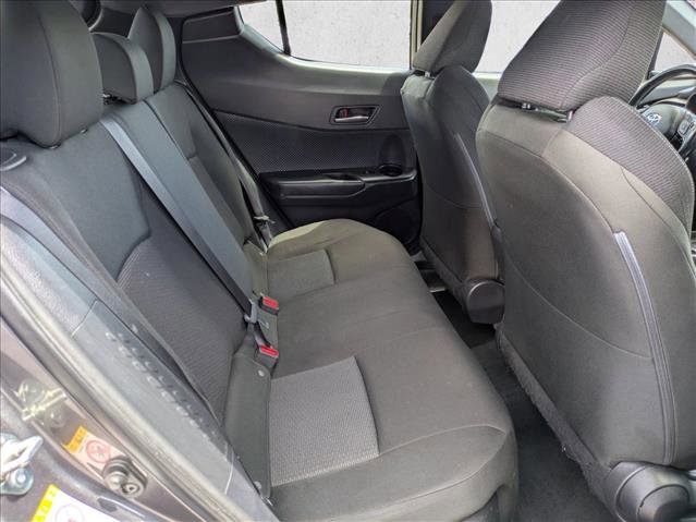 Used 2019 Toyota C-HR XLE FWD image 16