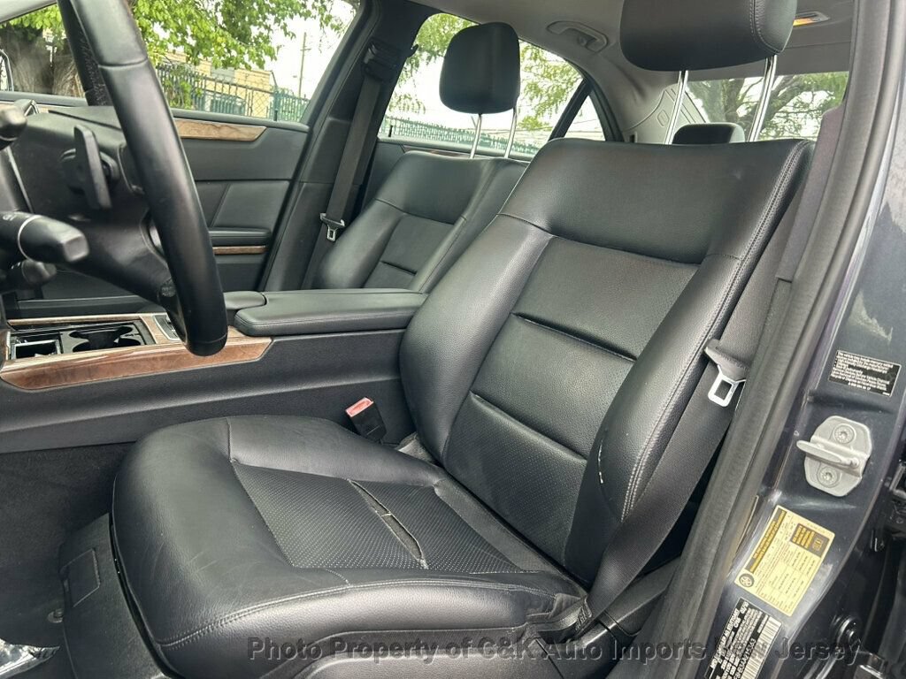 Used 2010 Mercedes-Benz E 350 4MATIC Sedan image 17