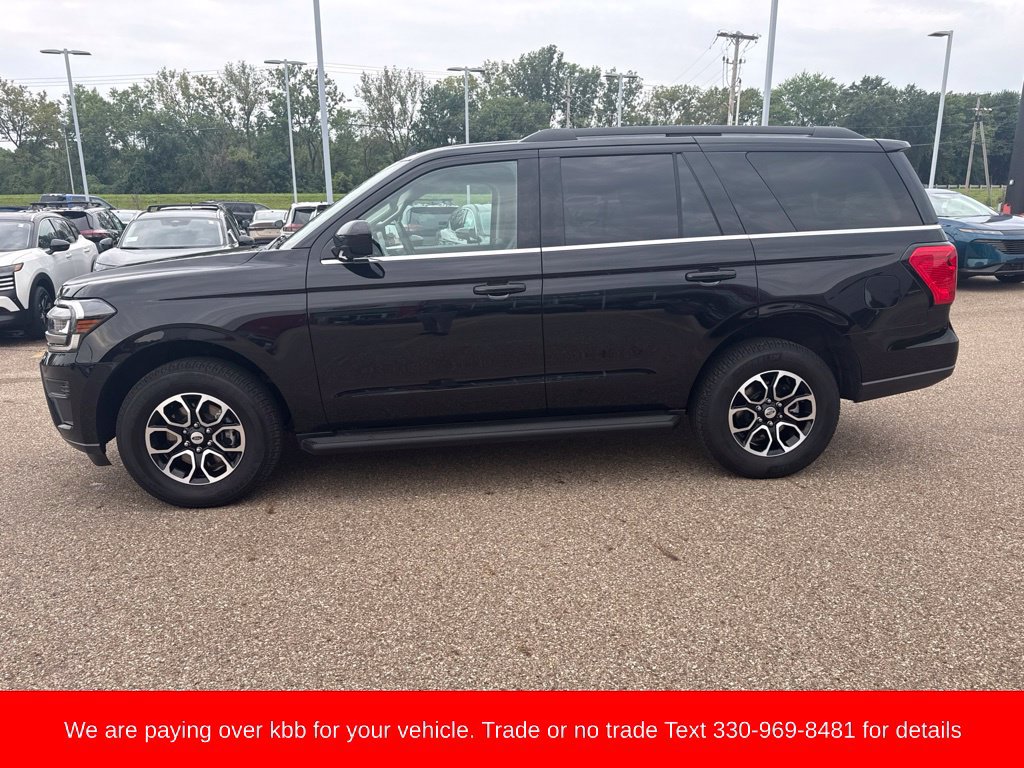 Used 2024 Ford Expedition XLT AWD/4WD image 5
