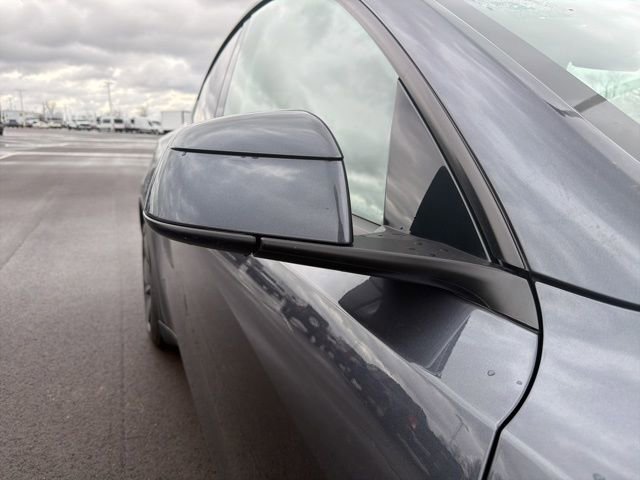 Used 2026 Tesla Model Y Long Range image 4