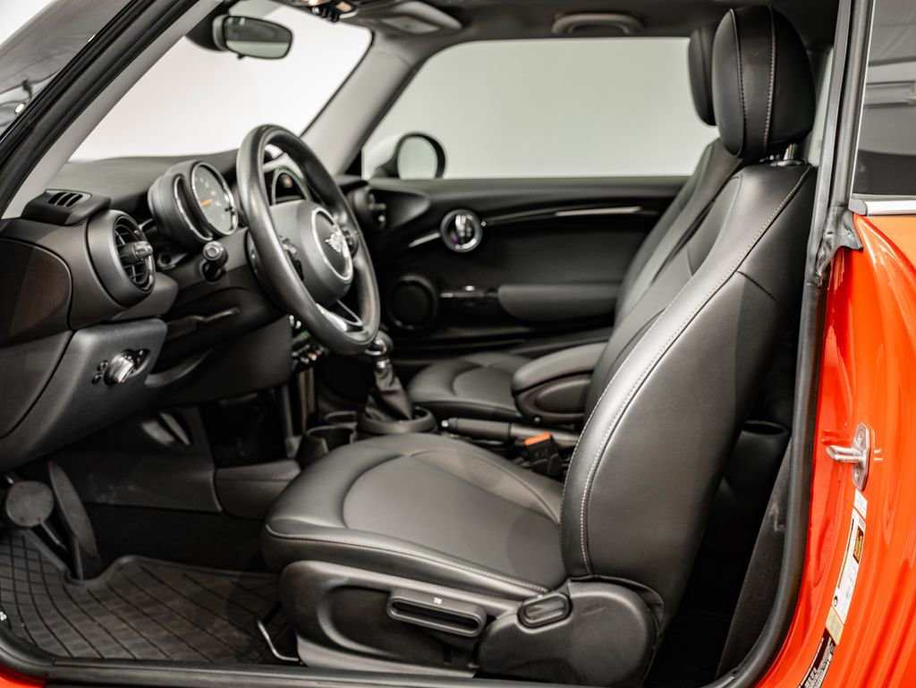 Used 2019 MINI Cooper 2-Door Hardtop FWD image 20