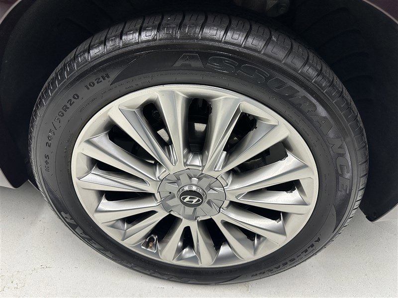 Used 2020 Hyundai Palisade Limited image 18