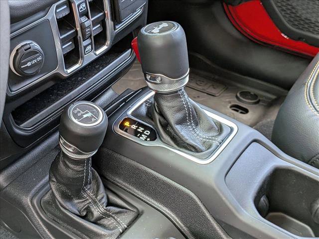 Used 2024 Jeep Wrangler Sahara w/ Technology Group image 12