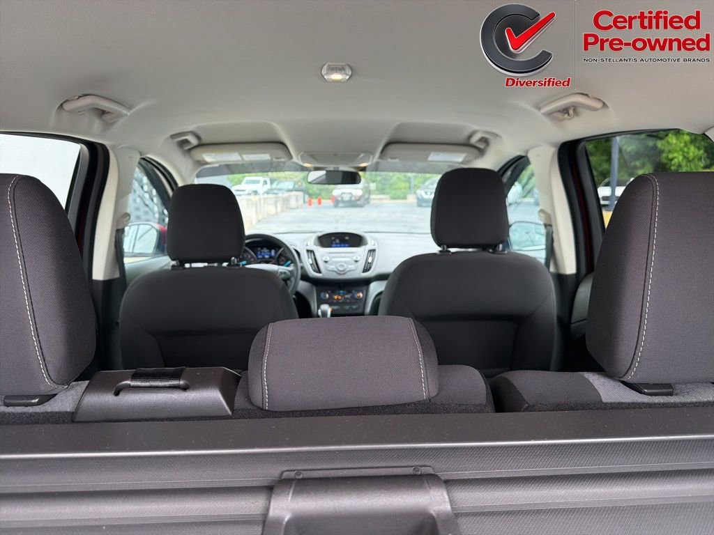 Used 2018 Ford Escape SE FWD image 19