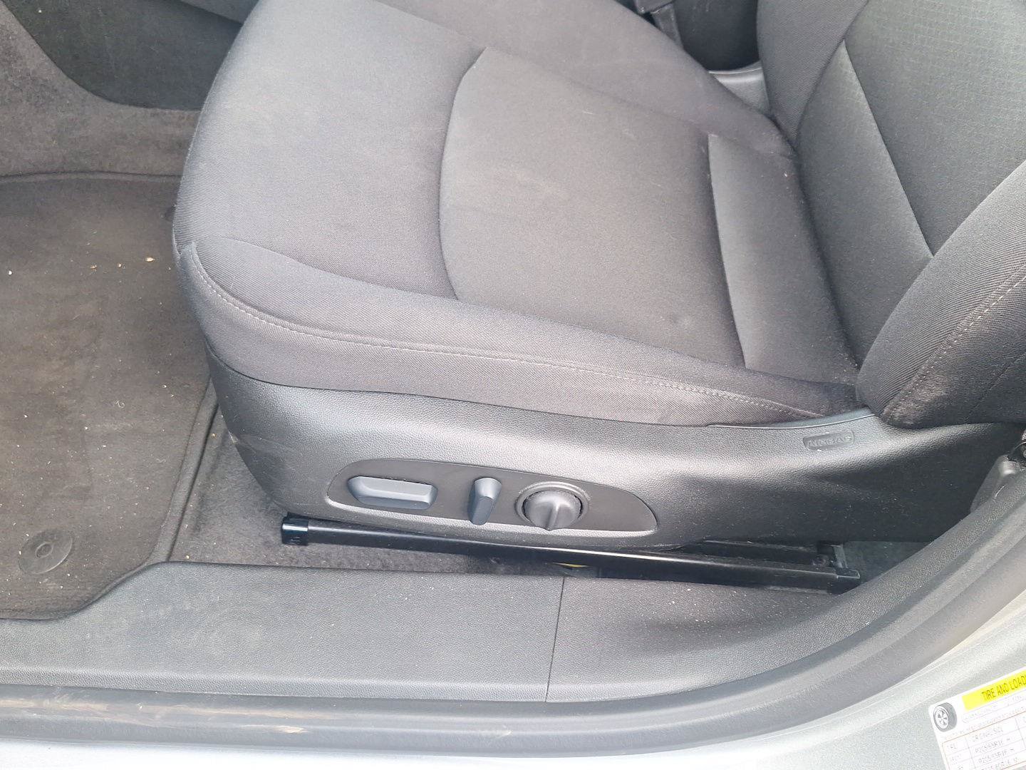 Used 2024 Chevrolet Malibu LT FWD image 11