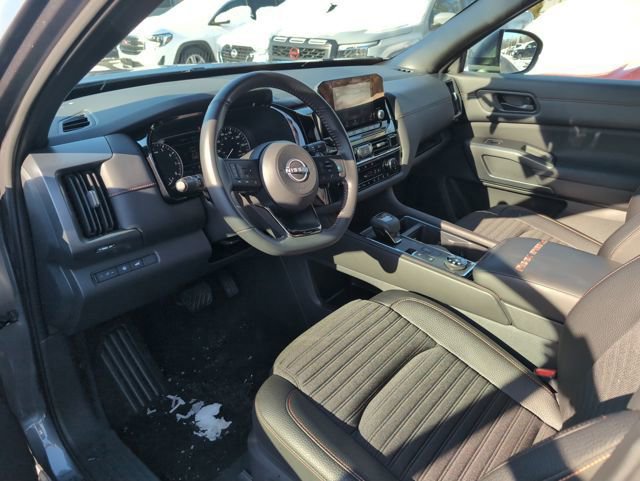 Certified 2025 Nissan Pathfinder Rock Creek image 12