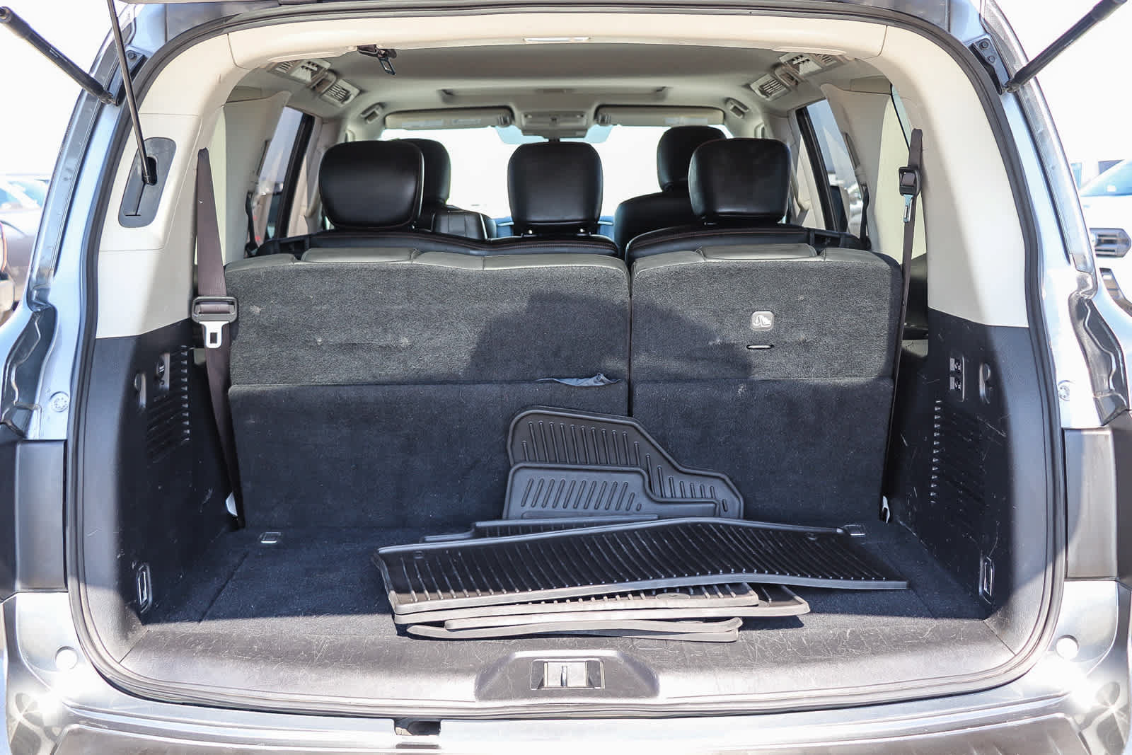 Used 2019 Nissan Armada SL w/ Premium Package AWD/4WD image 25
