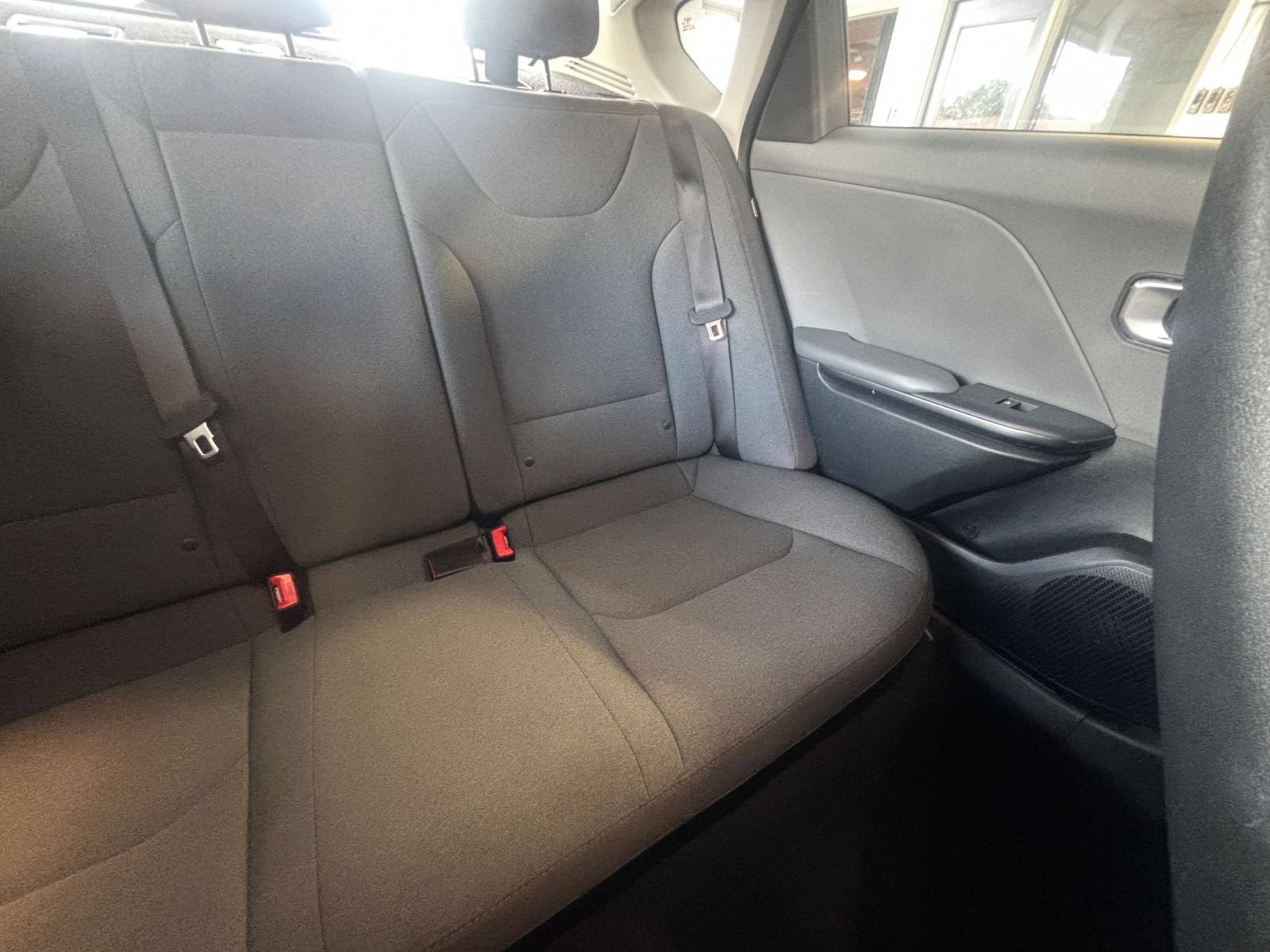 Used 2025 Kia K4 FWD image 36